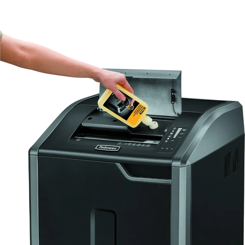 فناوری روغن‌کاری خودکار Auto-Oil در Powershred 425Ci