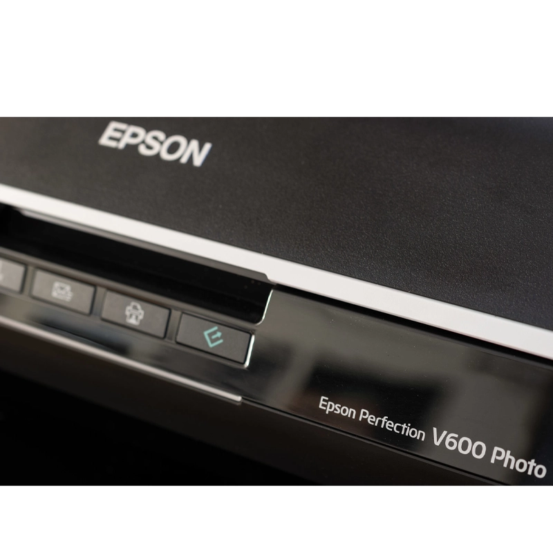 اسکنر EPSON v-600